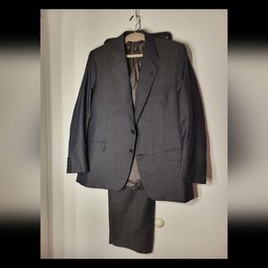 Tino Anastasi Monte-Carlo Dark Gray 2-Piece Suit Jacket & Pants – 42R / W36xL33
